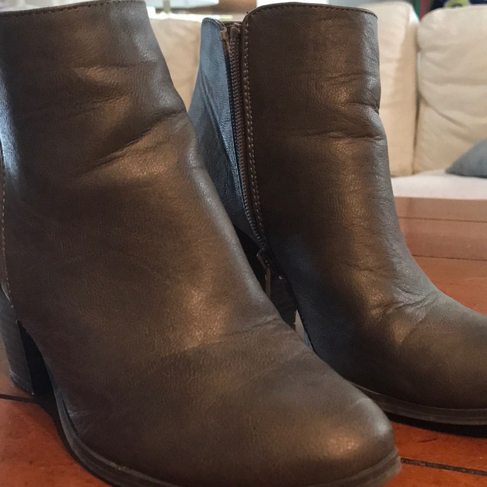 Booties - Picture 3 of 3